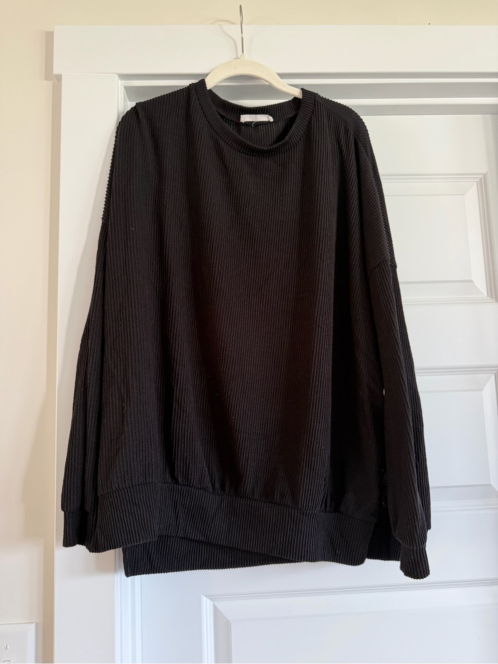 TALULAH Black Ribbed Crewneck Sweater